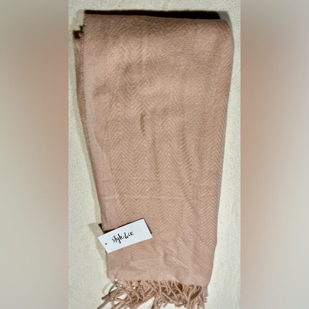 Style & Co. Soft Pink Fringed Scarf - Picture 2 of 7